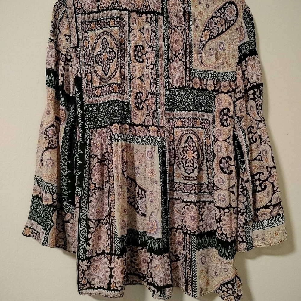 Floral & Ivy Size Medium Peasant Floral Blouse Shirt Boho Vibe Pleated Peasant - Picture 5 of 7